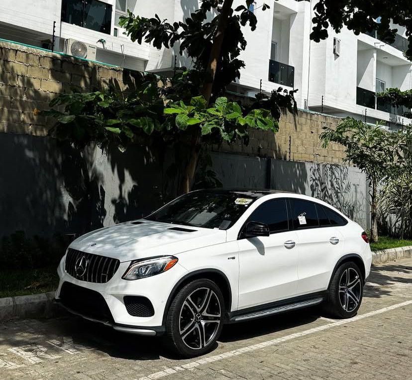 Mercedes-Benz GLE Coupé, white